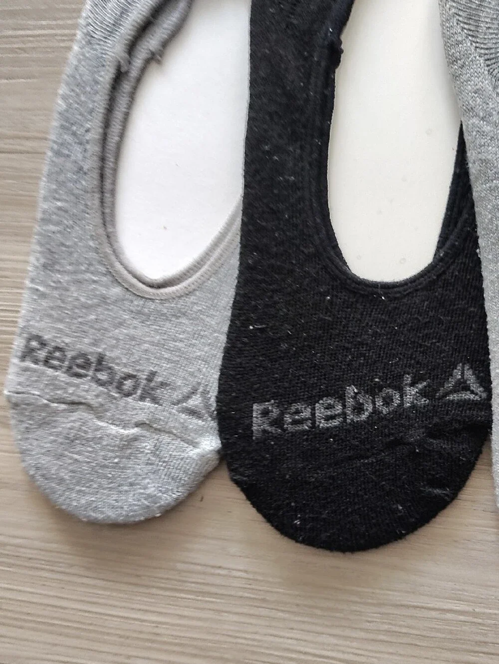 Reebok No-Show Liner Socks — Black & Gray with Pink Logo Accents (4-Pack)